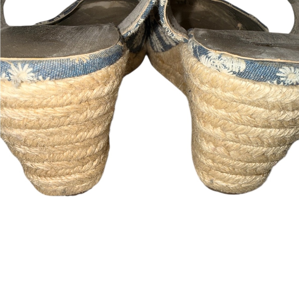 Anne Klein Wedges - Picture 5 of 6